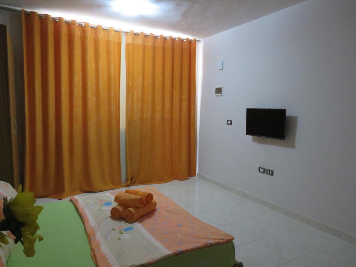 Apartment Dolcezza Near The Sea Redsealine Hurghada Bagian luar foto