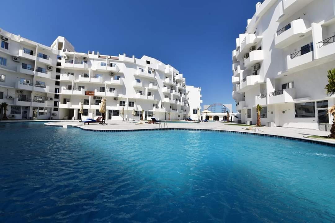 Apartment Dolcezza Near The Sea Redsealine Hurghada Bagian luar foto