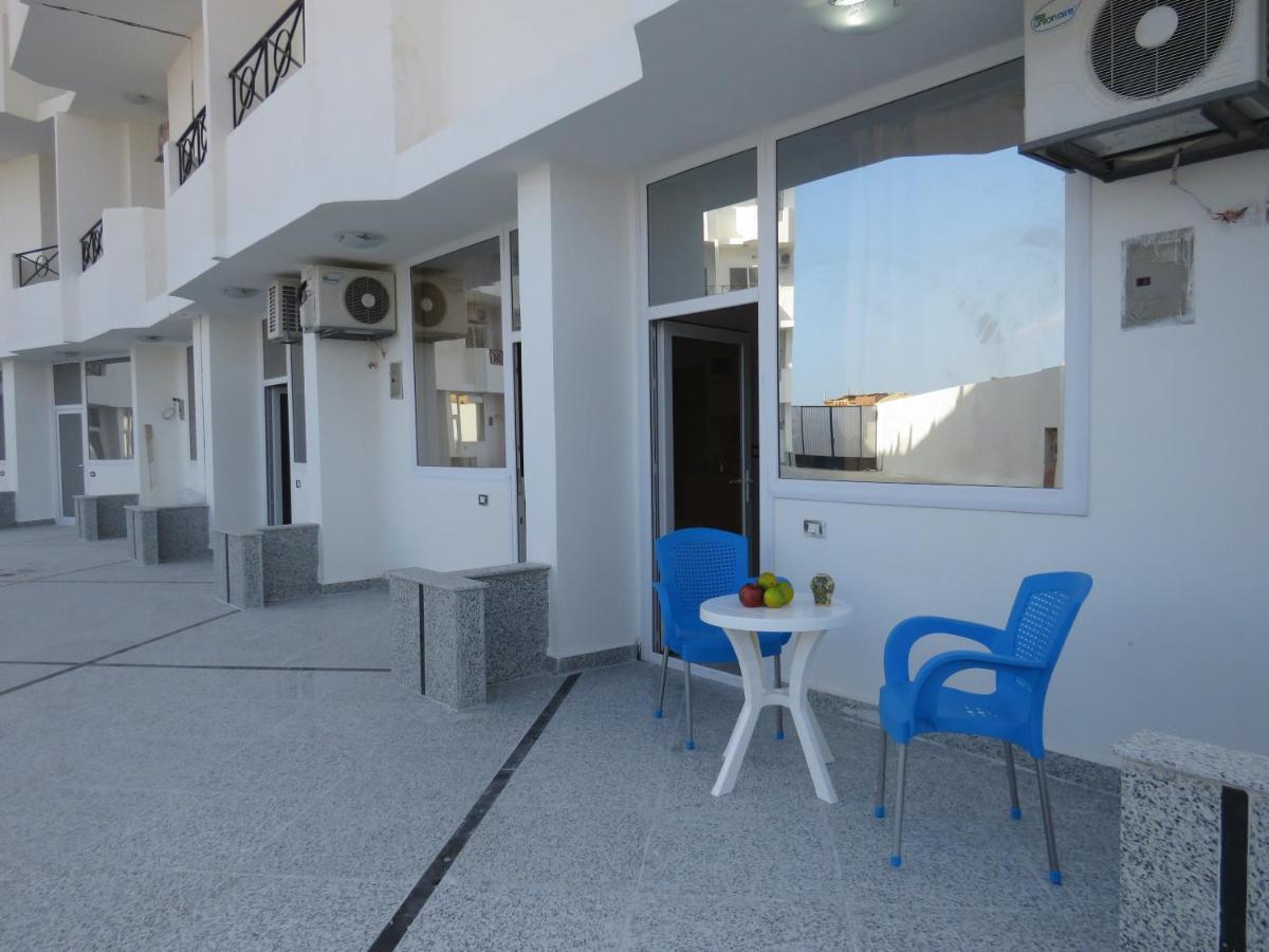 Apartment Dolcezza Near The Sea Redsealine Hurghada Bagian luar foto