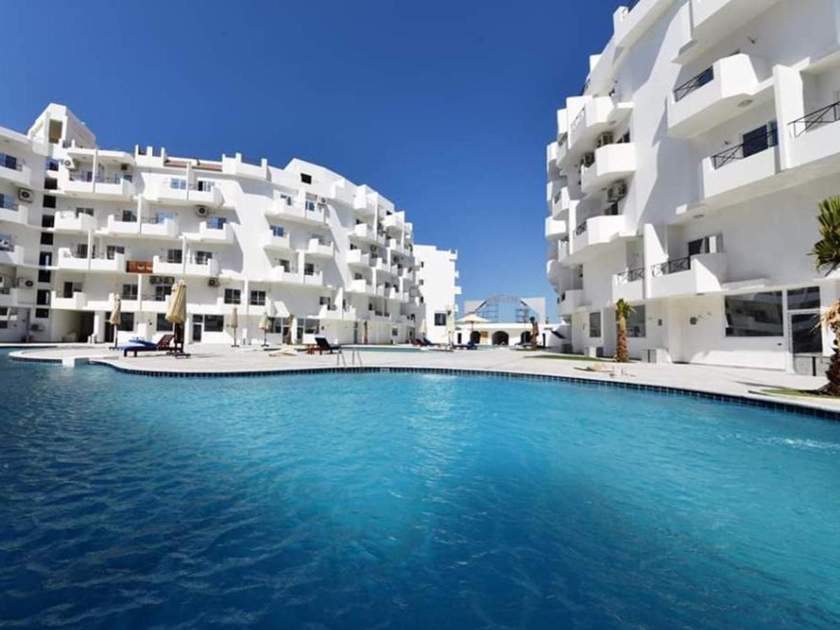 Apartment Dolcezza Near The Sea Redsealine Hurghada Bagian luar foto
