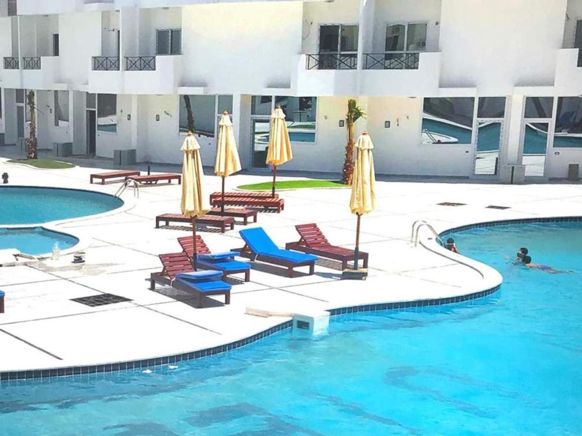 Apartment Dolcezza Near The Sea Redsealine Hurghada Bagian luar foto